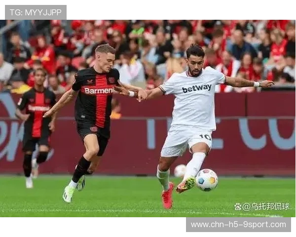 罗马诺：揭秘曼联和帕奎塔传闻，切尔西锋线目标价值8000万欧元，曼联切尔西欧冠